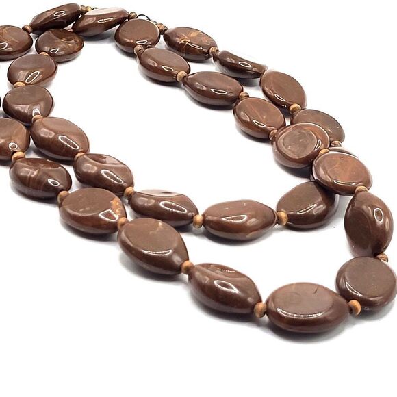 Chunky Brown Acrylic Neckace 36in lobster clasp - Picture 1 of 3